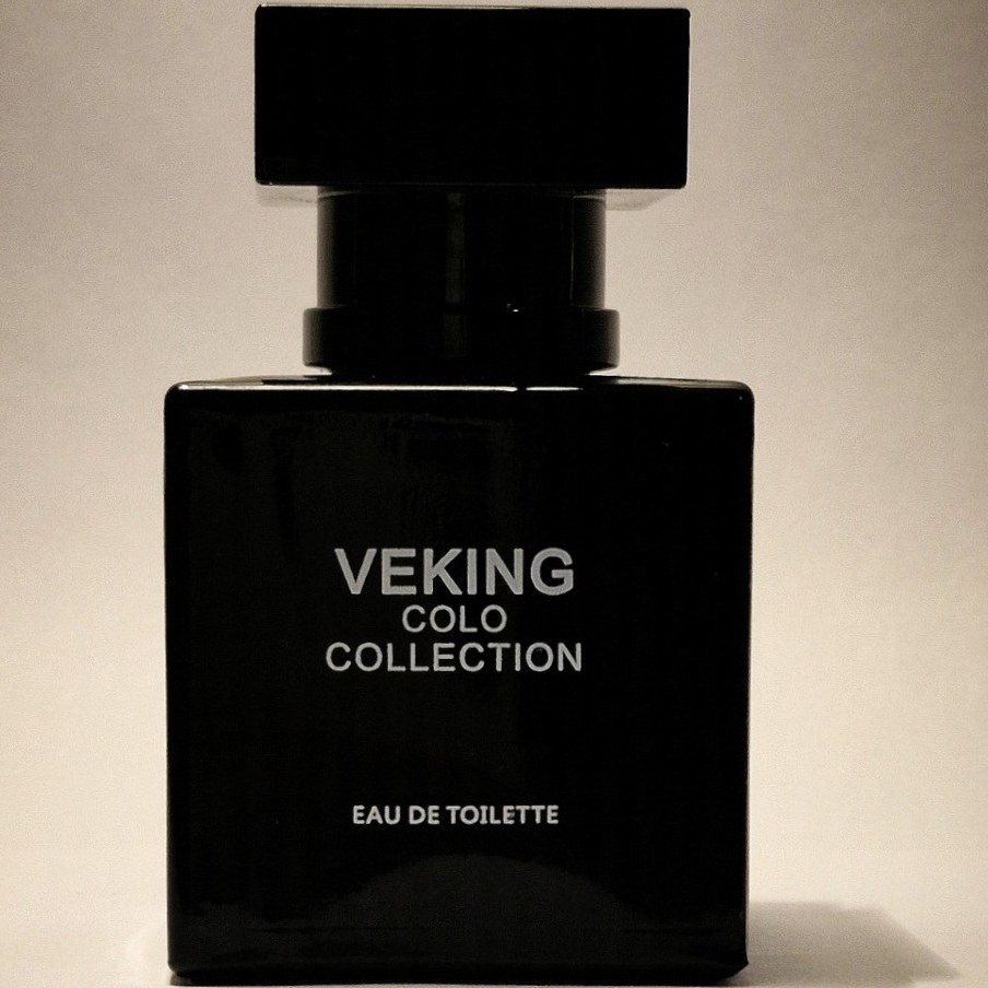 عطر مینیاتوری لالیک مشکی veking colo